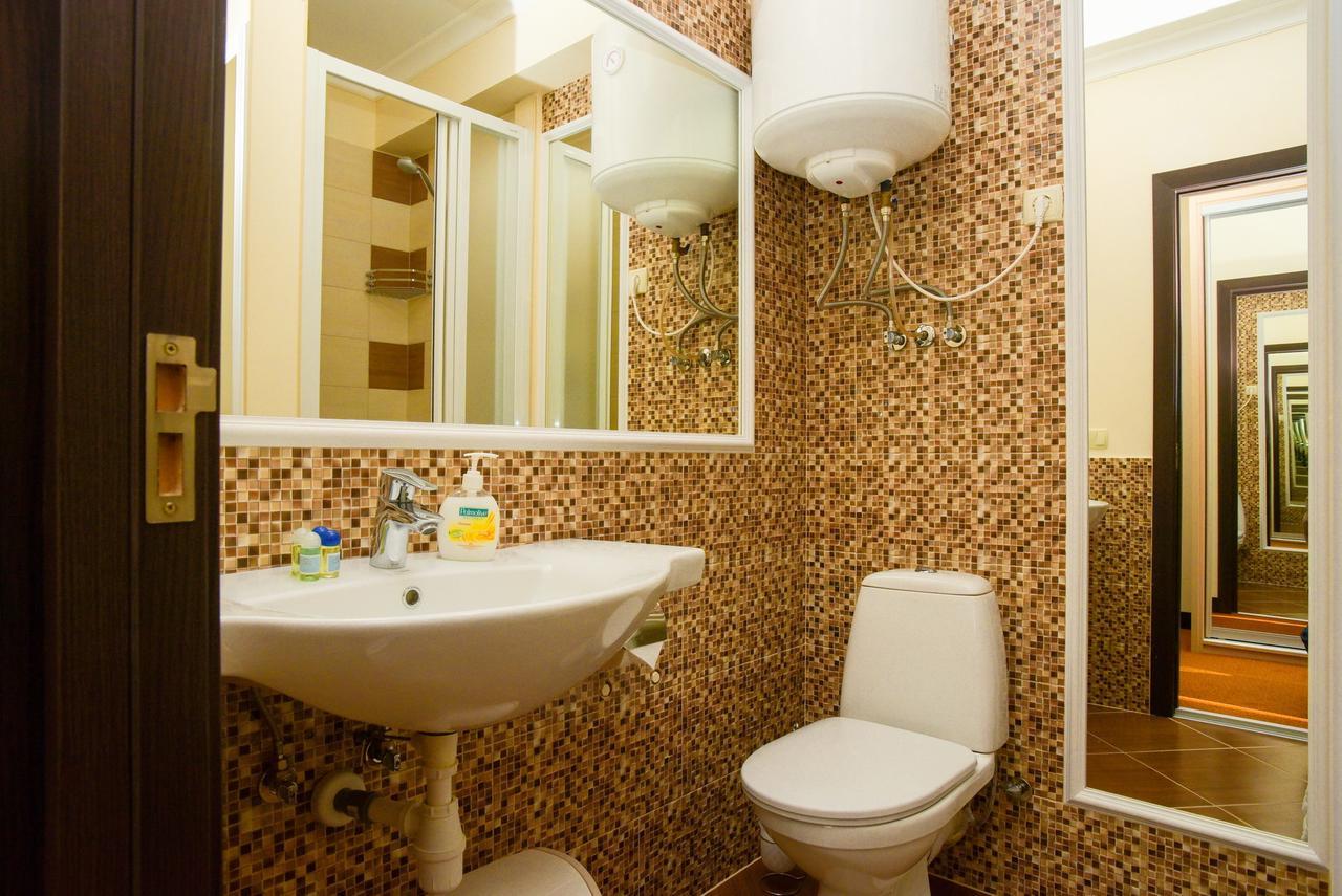 קייב Aparthotel On Klinichna St. מראה חיצוני תמונה